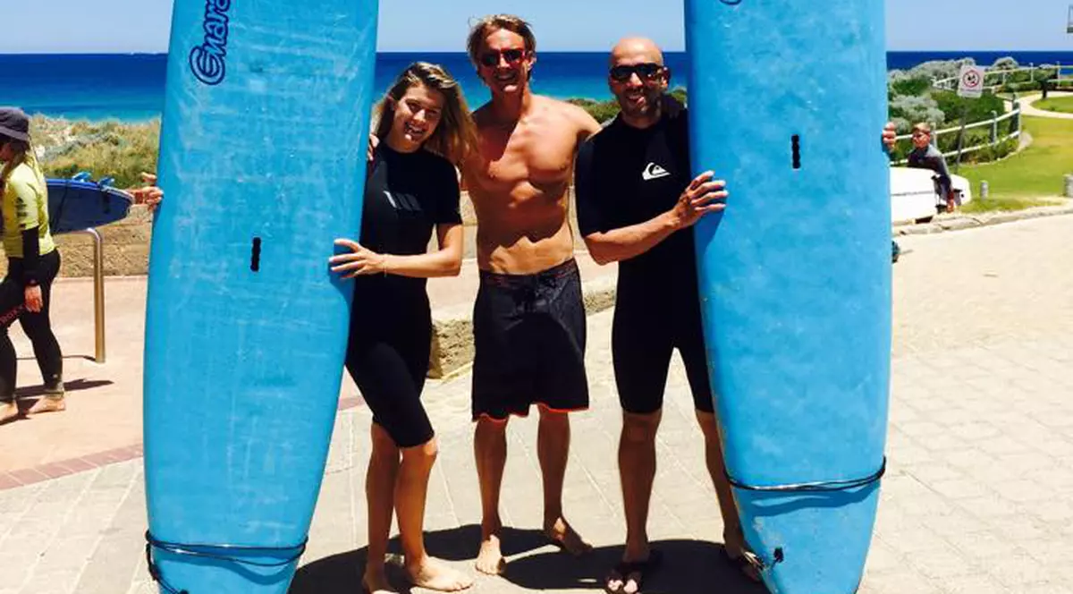 Simona Halep câştigă turnee, iar Eugenie Bouchard se distrează la mare