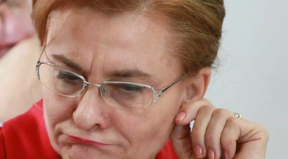 Eurodeputat român reclamat la Bruxelles. A încălcat independenţa justiţiei!