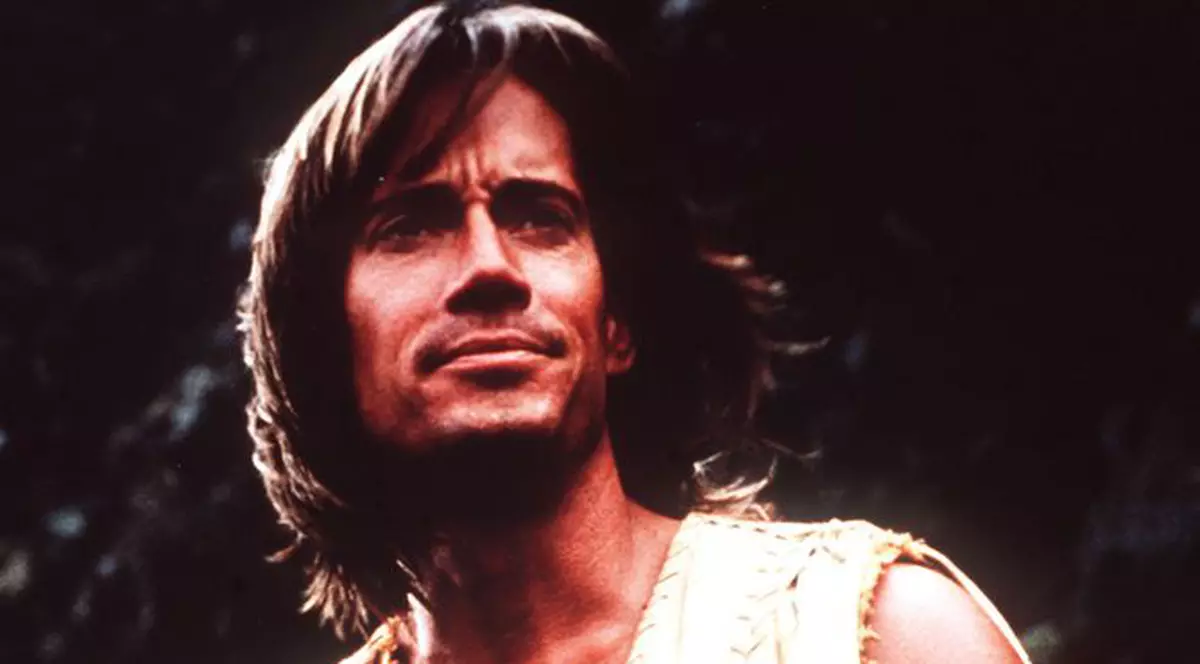 Îl mai ţii minte pe KEVIN SORBO din HERCULE? Uite cât de mult A ÎMBĂTRÂNIT! | FOTO