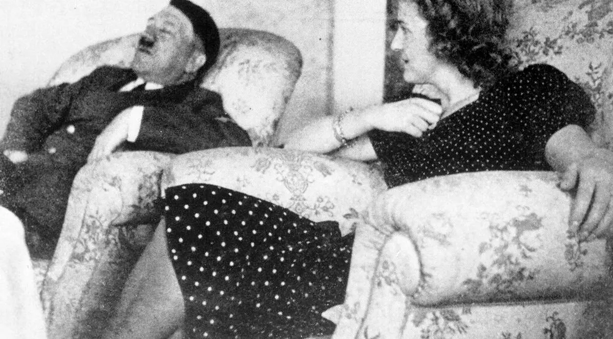 Ai putea să trăiești așa cum a făcut-o Hitler în ultimele zile. Buncărul Fuhrer-ului va fi reconstruit