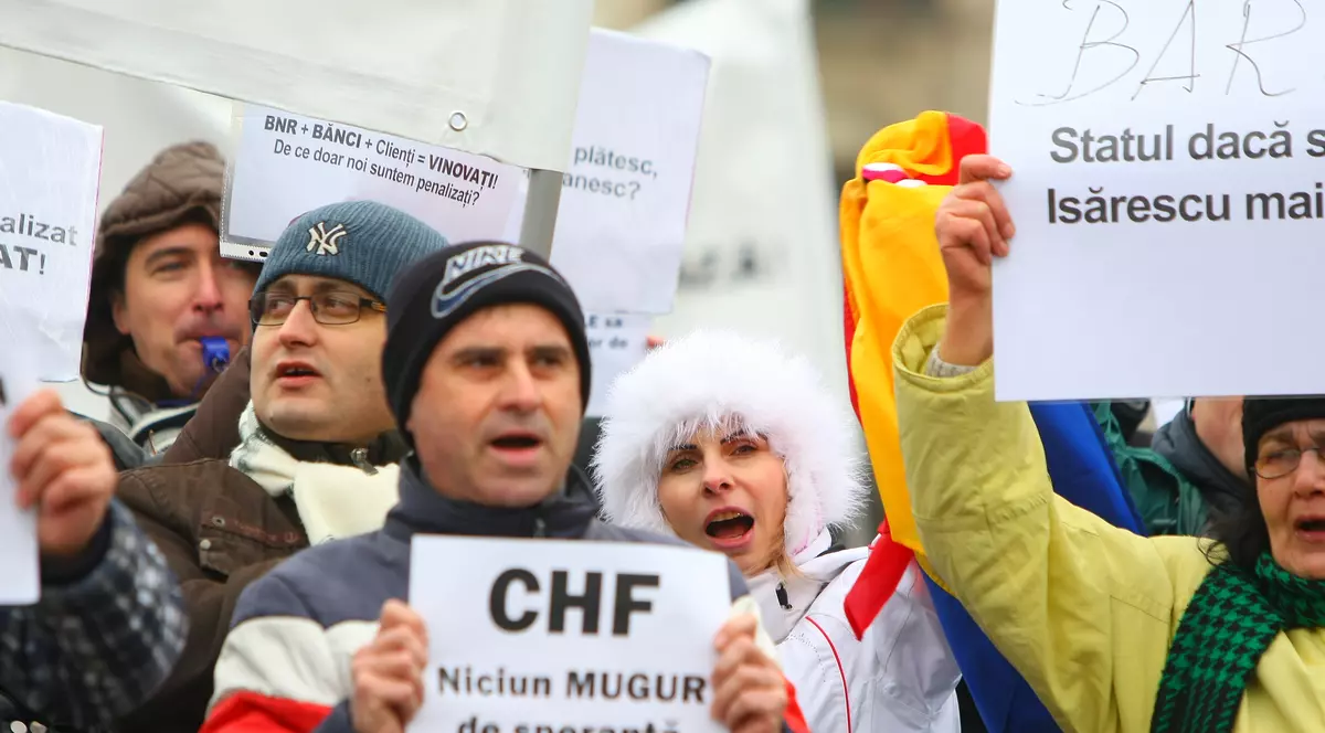 Prețul conversiei leu/franc elvețian: pierderi de 5,7 miliarde lei pentru bănci