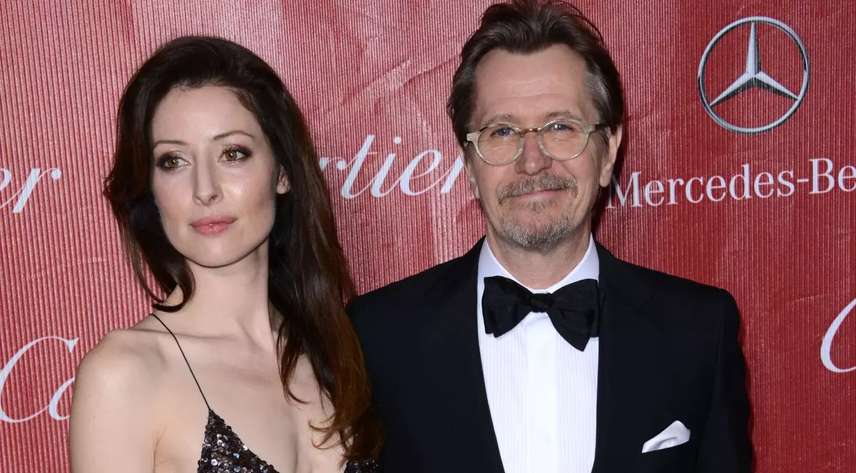 Un CELEBRU cuplu de la HOLLYWOOD s-a DESTRĂMAT după șapte ani de CĂSNICIE. Gary Oldman şi Alexandra Edenborough au DIVORȚAT