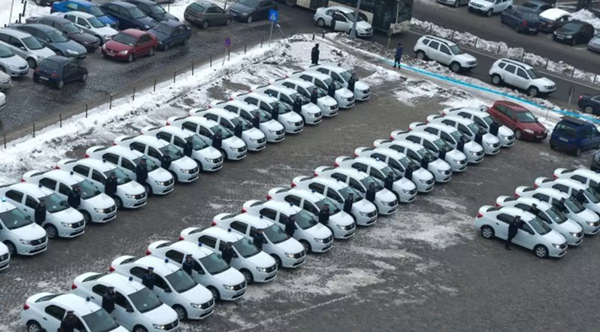 Poliţia Capitalei a primit 60 de automobile noi | FOTO 