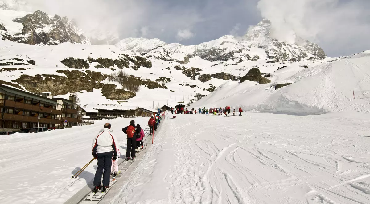 Veste proastă pentru ELEVI! Luni se începe școala