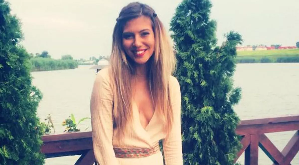 Sore RECUNOAȘTE: Ce își BĂGA în SUTIEN pe vremea când era ELEVĂ