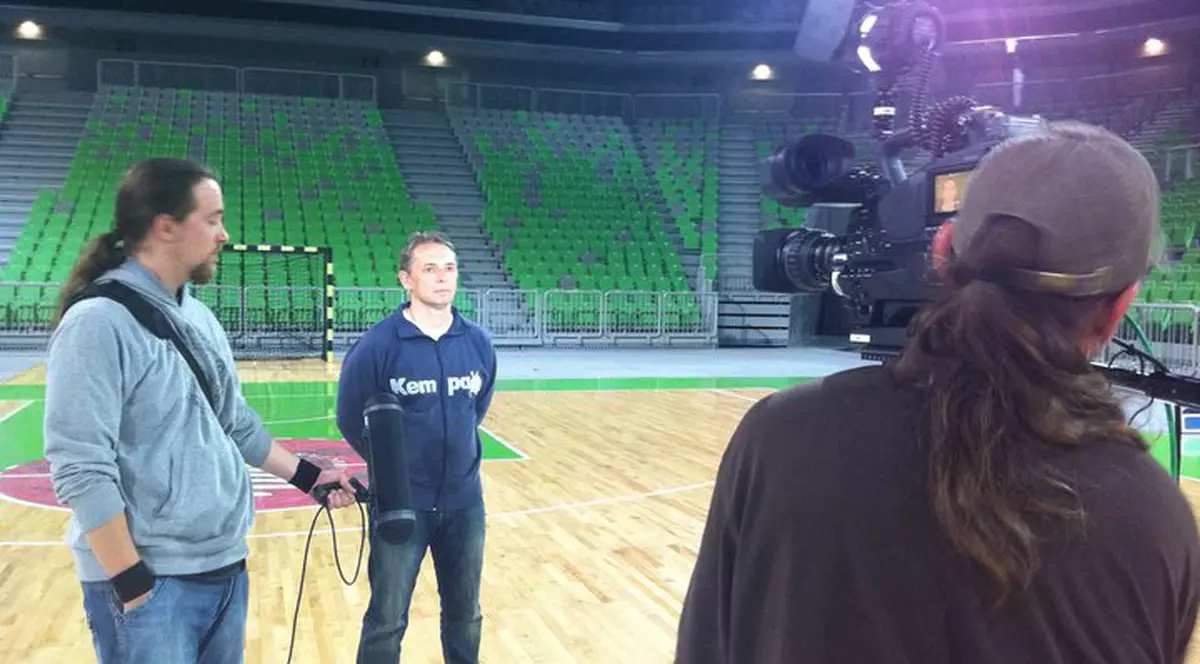 Tiselj a început munca la Baia Mare. N-a venit la Vâlcea, acum șase ani, din cauză că tatăl său avea cancer