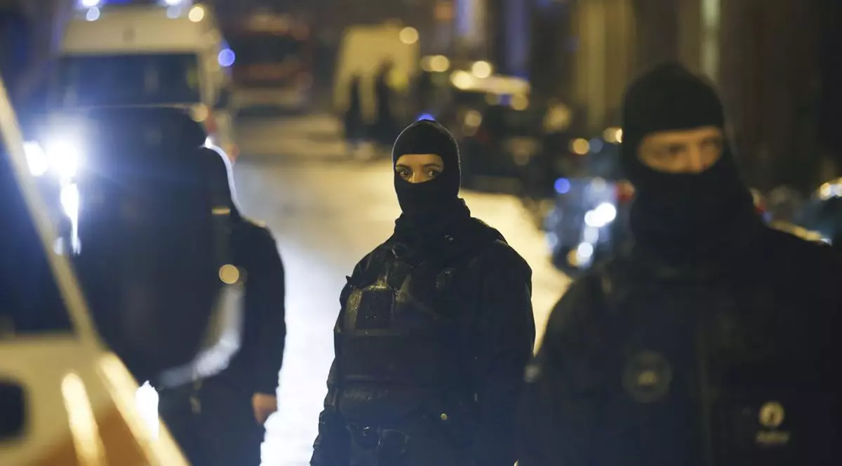 Urma un atac Charlie Hebdo și în Belgia? Trei morți în urma unei operațiuni antiteroriste în Belgia