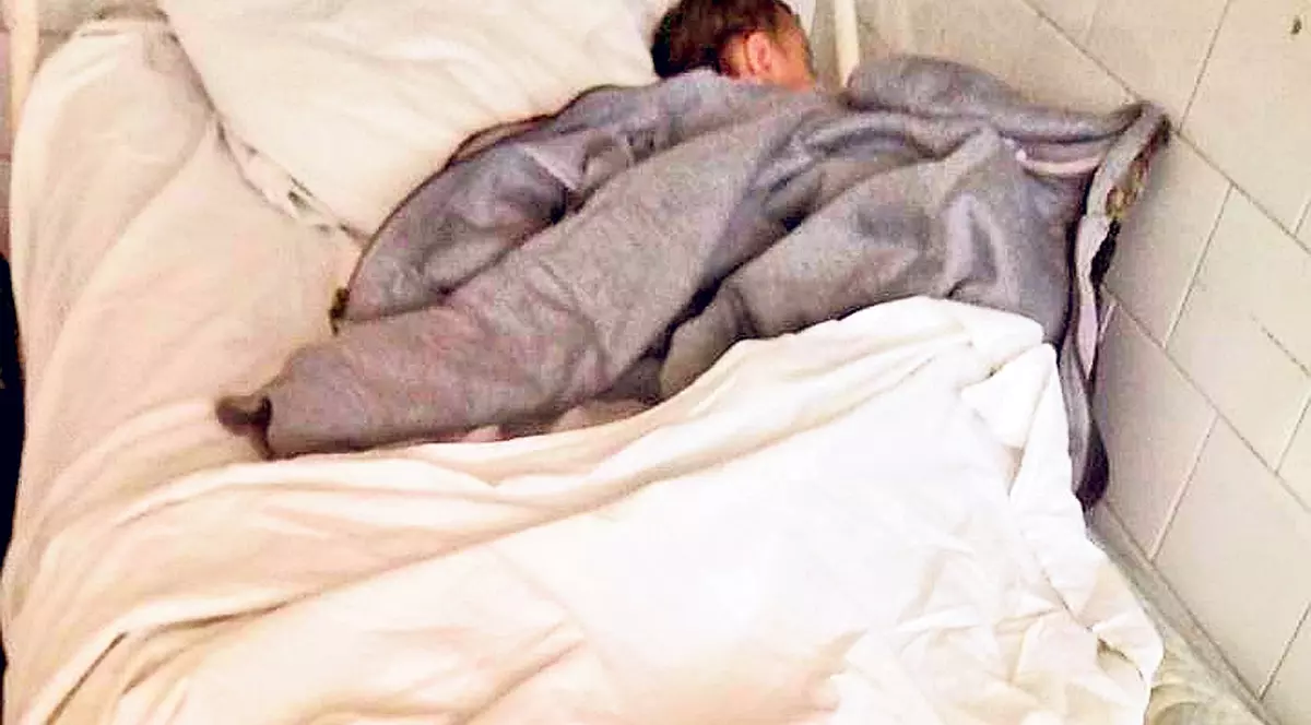 Spital de coşmar! Aşa sunt «îngrijiţi», de 10 ani, copiii în secţia de pediatrie a unităţii medicale Călăraşi