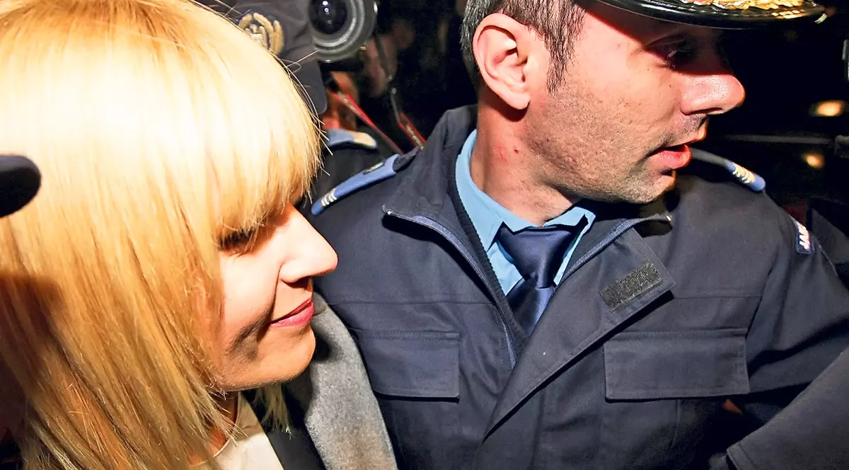EXCLUSIV | Elena Udrea ar putea ajunge insomniacă