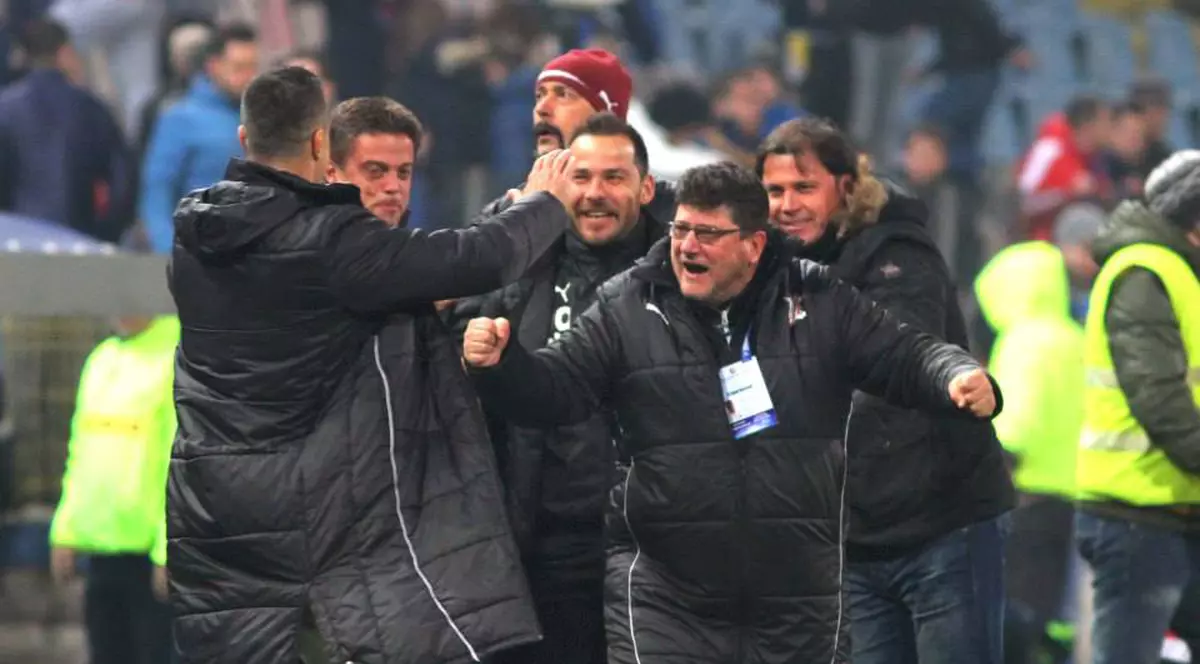 Cristi Pustai avertizează: "Viitorul e periculoasă în deplasare" / GALERIE FOTO