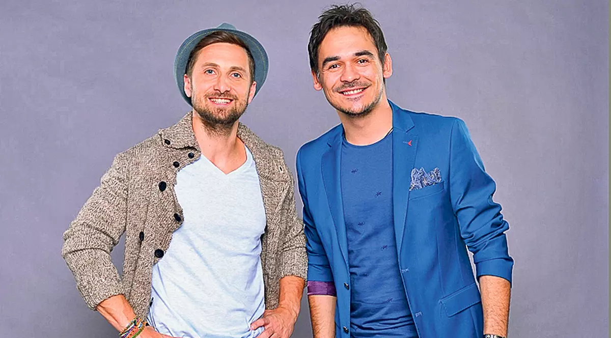 Trezitul dimineața le-a conservat fața! Răzvan și Dani, la fel de tineri, dar mai stilați, după șapte ani de matinal