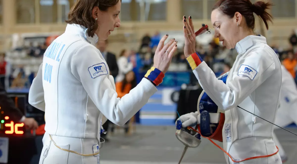Echipa feminină de spadă a României a obținut medalia de argint la etapa de Cupă Mondială