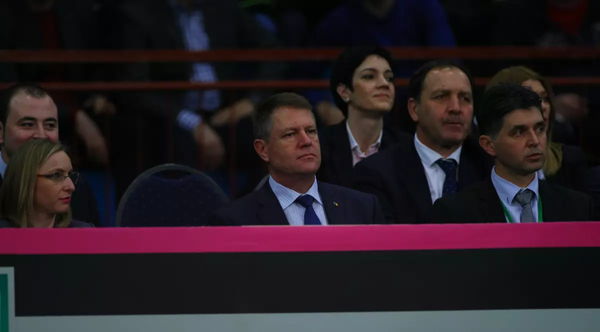 Antrenorul care a refuzat s-o pregătească pe Simona Halep în 2009 este mentorul de acum al lui Klaus Iohannis! ^Dezvăluirile fabuloase ale lui Marius Vecerdea despre numărul 3 WTA și despre șeful statului / INTERVIU
