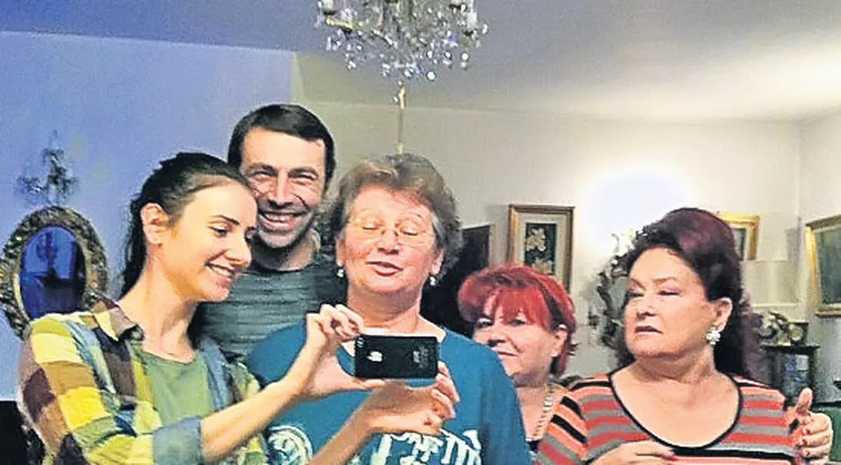 Nepoata Stelei Popescu este actriță în Germania