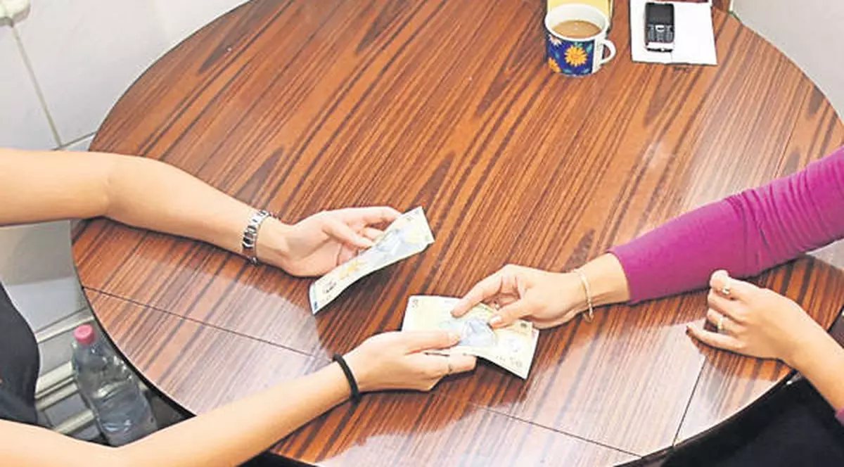 Veste bună pentru românii care nu-și mai pot plăti creditele ipotecare!