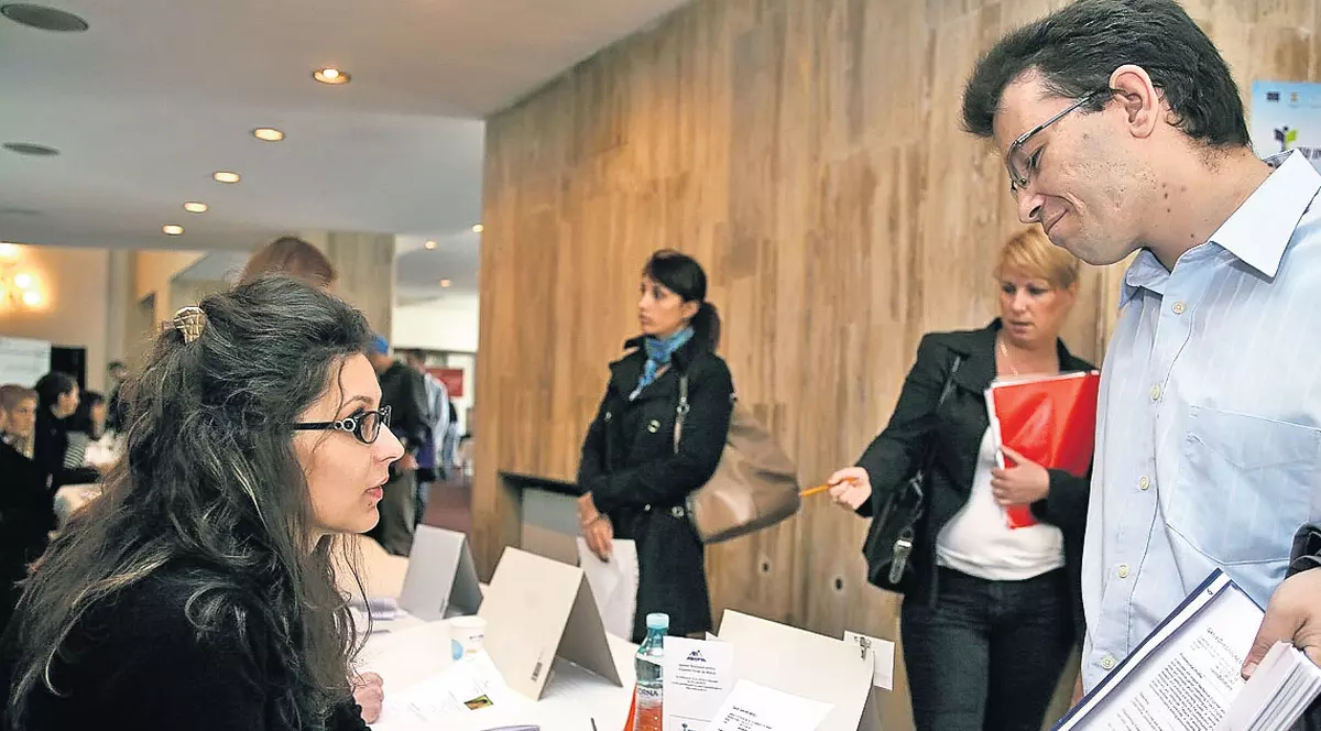 Se pregătește programul «Primul job»