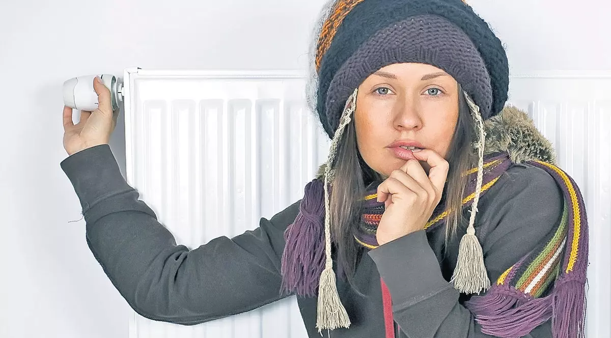 Un proiect de lege ciudat | Nu vom mai avea voie să închidem caloriferele!