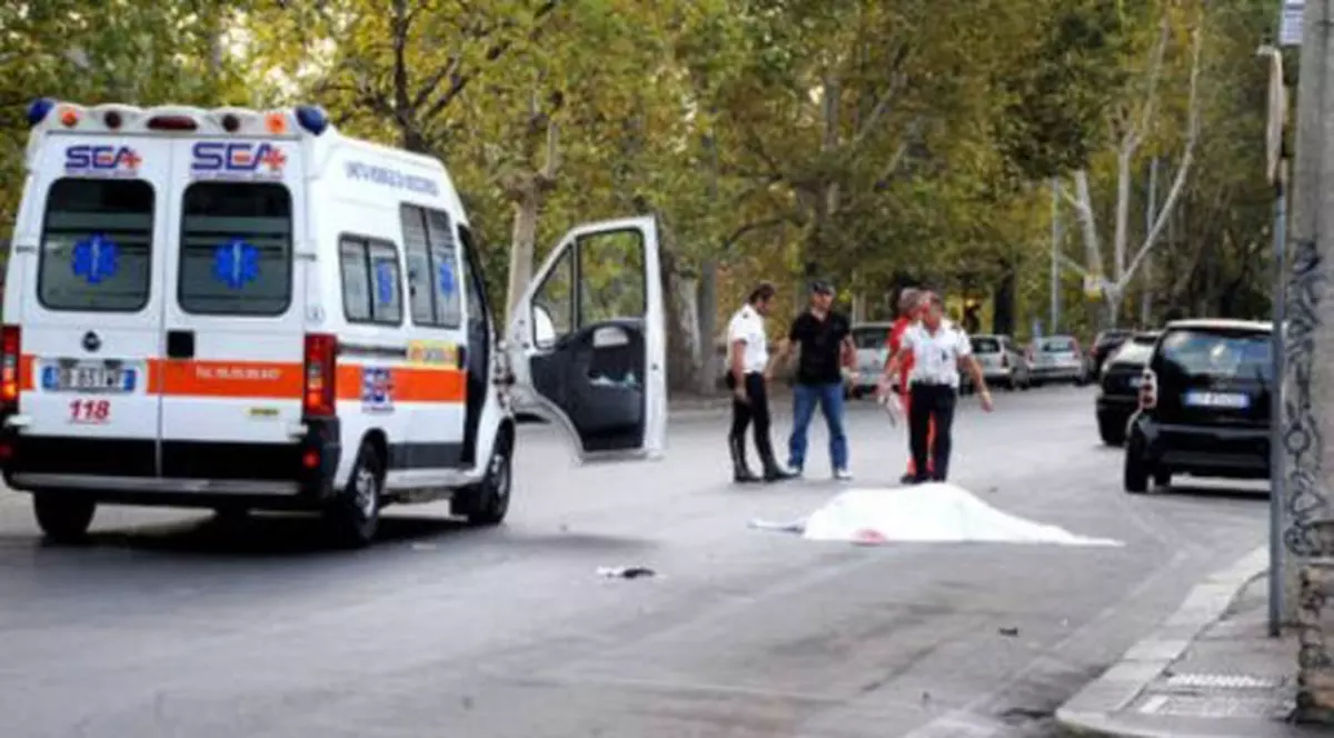 ŞOC în handbal: o jucătoare a căzut de la etajul 5. Poliţia cercetează cazul