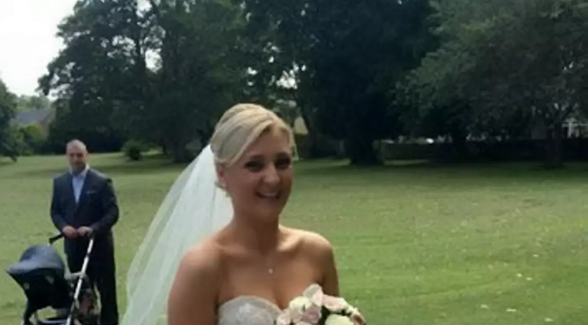 NOAPTEA NUNȚII TREBUIA SĂ FIE PASIONALĂ! Ce a făcut SOȚUL CÂND i-a văzut ROCHIA miresei te va ȘOCA!