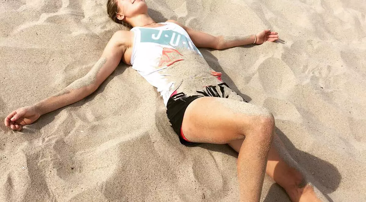 Eugenie Bouchard a dat în mintea copiilor și a fost în pericol să se accidenteze / VIDEO