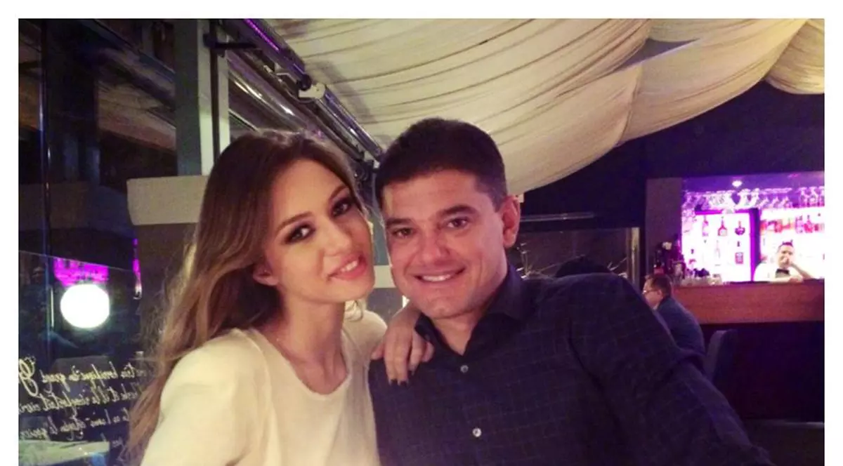 E oficial! Boureanu și-a făcut publică relația cu eleva de 18 ani