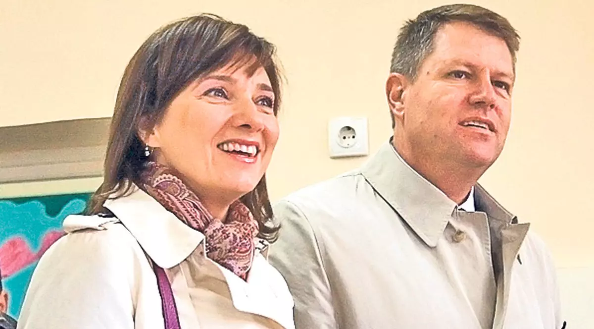 Klaus Iohannis despre planurile PRIMEI DOAMNE: ”Se va IMPLICA în viața PUBLICĂ”