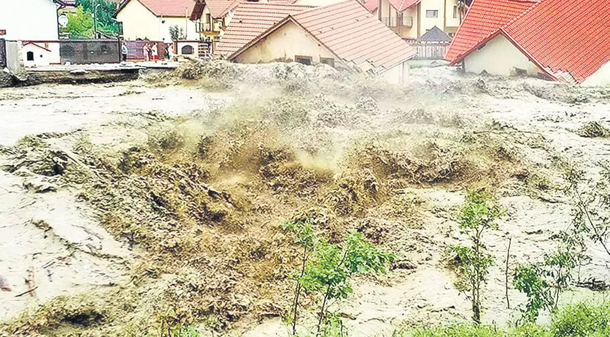 Cu câți bani au fost despăgubiți românii, după cutremurul din noiembrie 2014