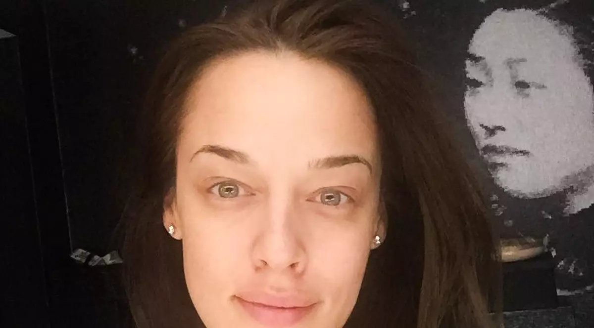 Andreea Raicu nu mai are complexe: ”Am cearcăne și le accept așa cum sunt. Nu vreau să mă operez”