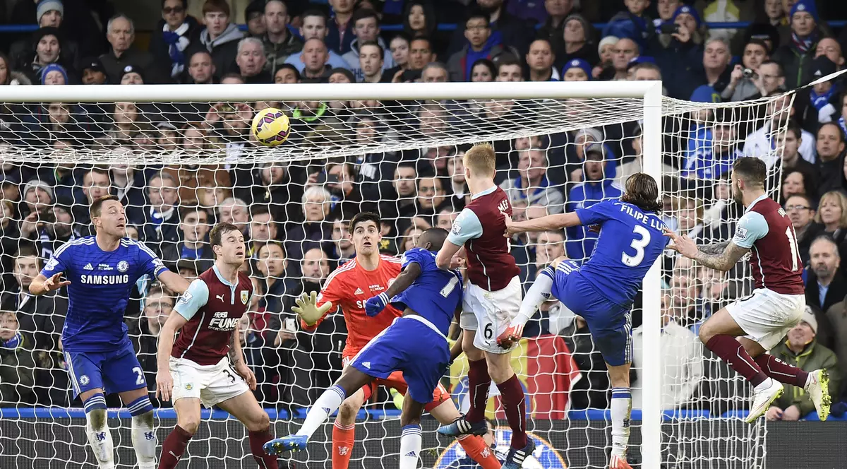 Rezultate rușinoase pentru Chelsea și United. Pantilimon, neînvins / VIDEO