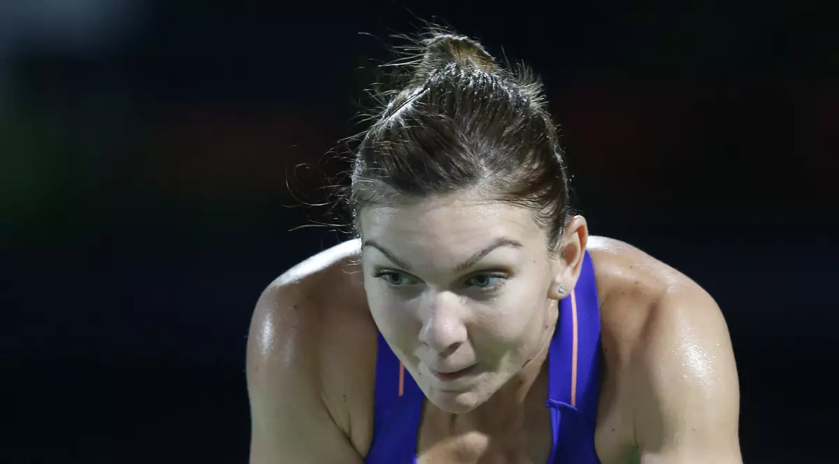 Simona Halep s-a distrat cu Hantuchova la Dubai. Cine e rivala din ”optimi”