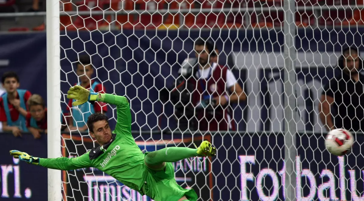 CFR Cluj transferă pe bandă rulantă. Silviu Lung a semnat! ”N-am terminat încă”