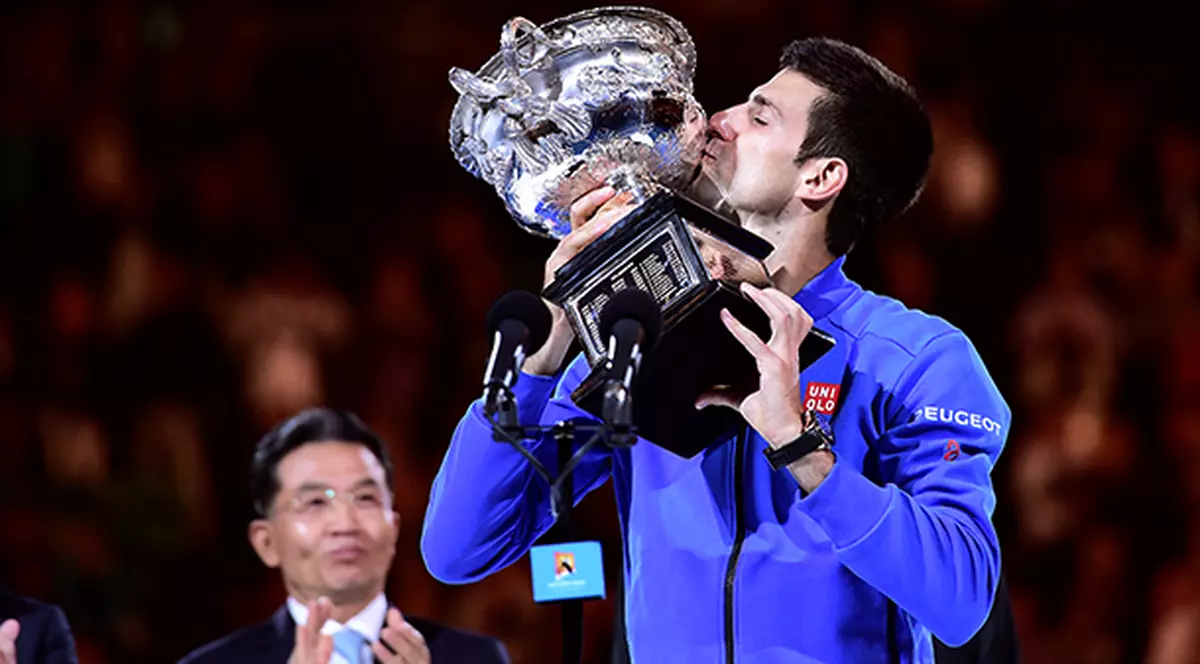 Finala de la Australian Open: Novak Djokovici - Murray 7-6, 6-7, 6-3, 6-0!