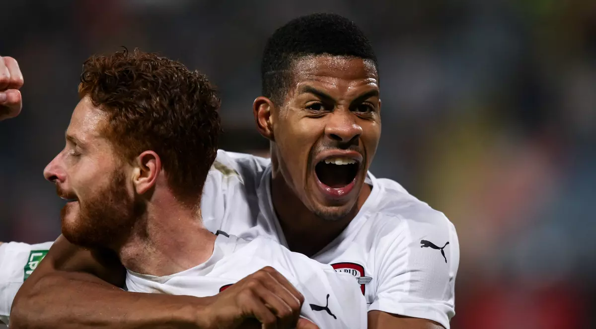 Rapid a semnat cu un fost jucător de la Porto! A participat la CM Under 20 din 2013 / VIDEO