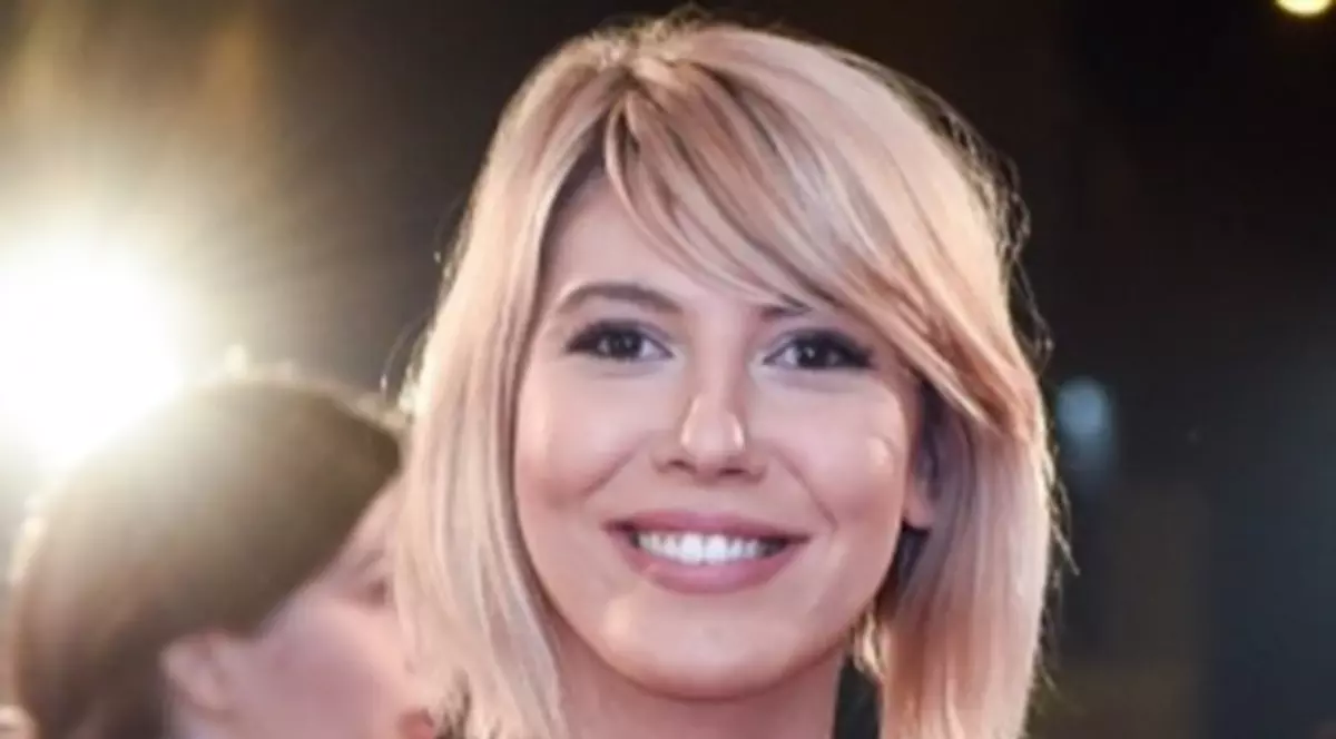 Sore, CU SFÂRCURILE LA VEDERE, pe covorul roșu! Uite cum A COMIS-O | FOTO