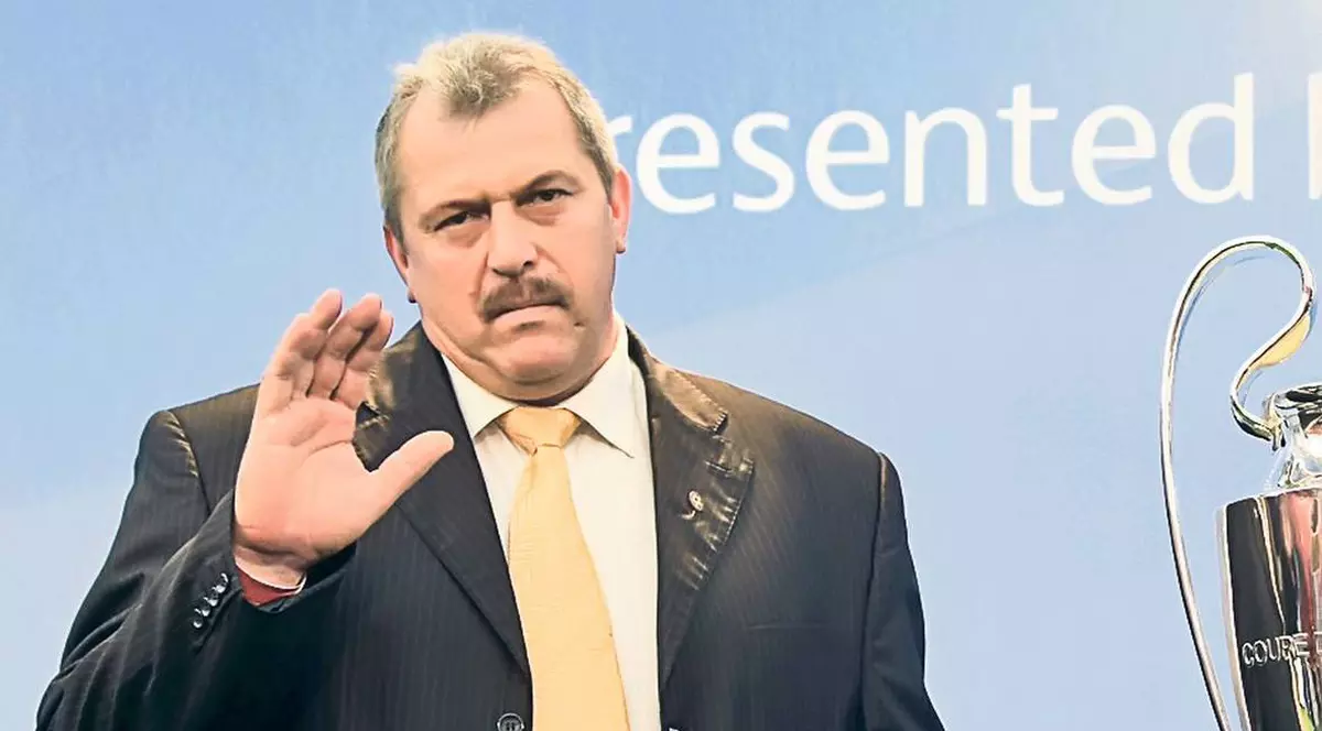 Duckadam "trage" în Daum: "Să-şi vadă de treaba lui!"