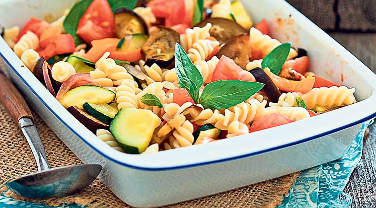 Rețeta de post a zilei: Paste cu legume