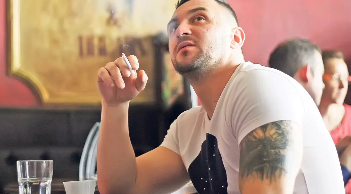 Fumăm în legea noastră