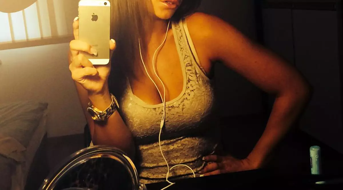 Soția celui mai mare rapidist e îndrăgostită de câini! Pozele cu ea ÎŢI TAIE RESPIRAŢIA