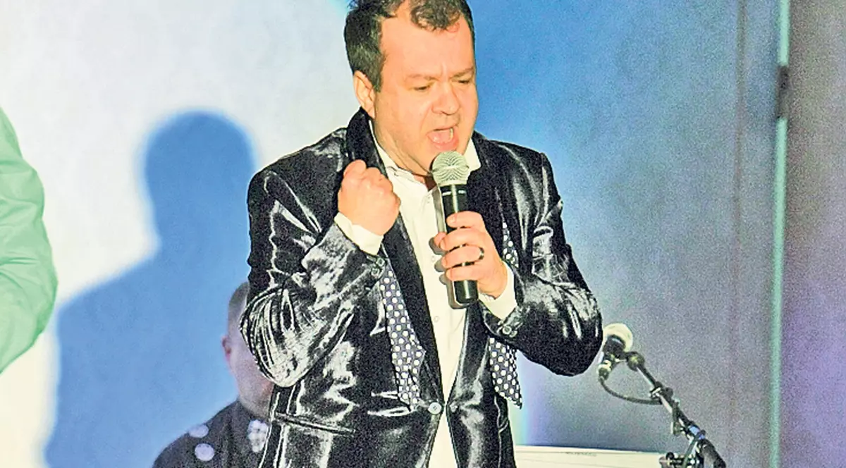 Jurcă din «La Bloc» a devenit Moştenesque