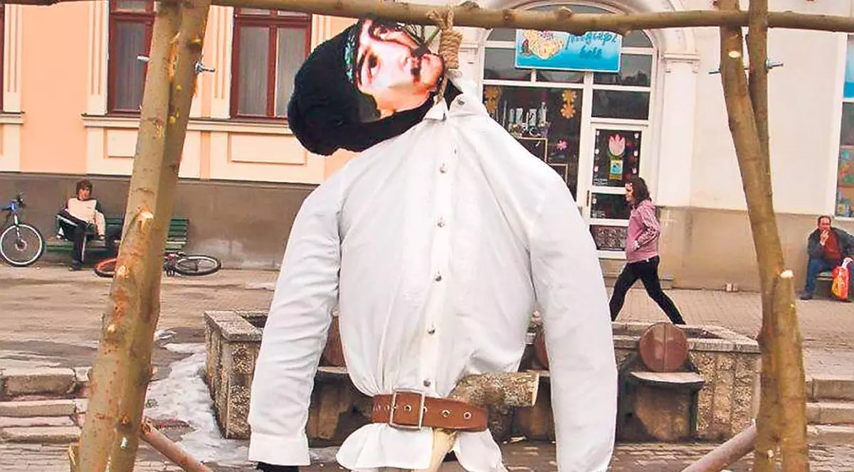 BOMBĂ! Iohannis, atacat dur în Parlament! "L-a spânzurat pe Avram Iancu la fel ca Csibi Barna"