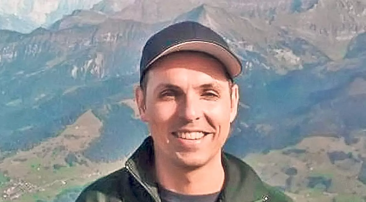 Cei care îl cunosc pe copilotul care a ucis 149 de oameni susțin că acesta era instabil psihic