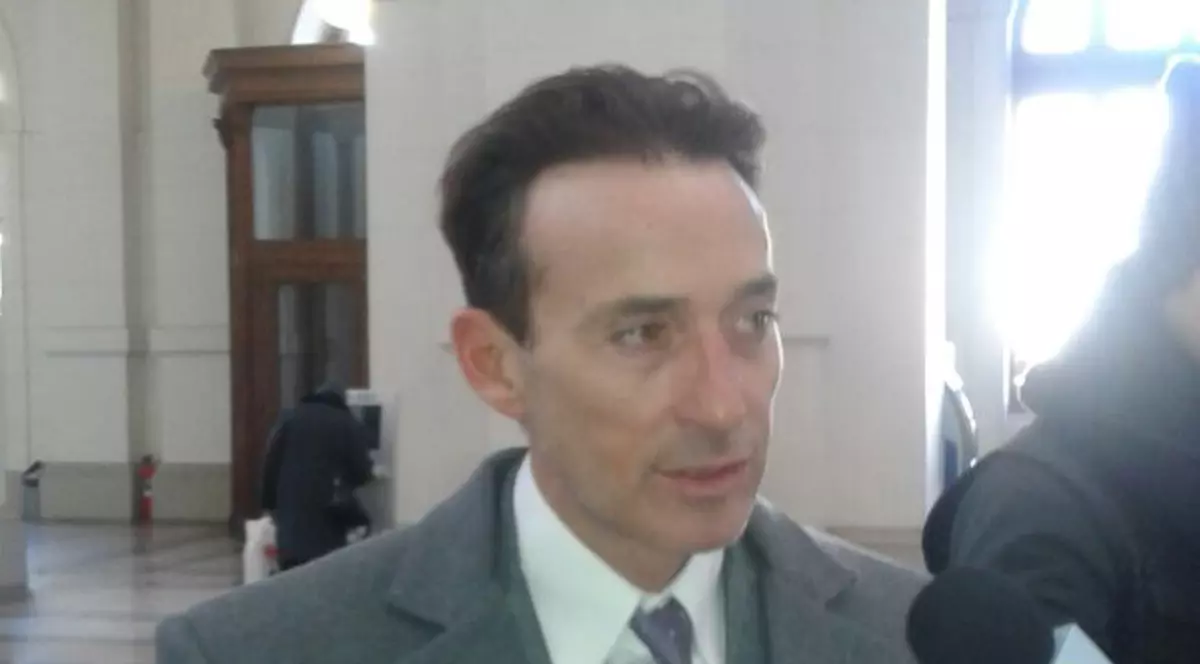 ÎNALTA CURTE: RADU MAZĂRE A AJUNS ÎN FAȚA JUDECĂTORILOR! Arestarea acestuia se judecă la ora 16,30