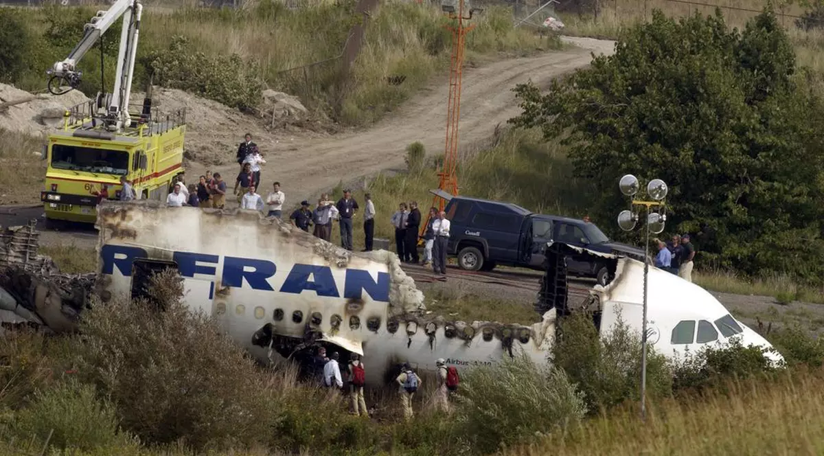 DE NECREZUT! ASTA E CEA MAI PLAUZIBILĂ EXPLICAȚIE! De ce s-a prăbușit cursa Germanwings