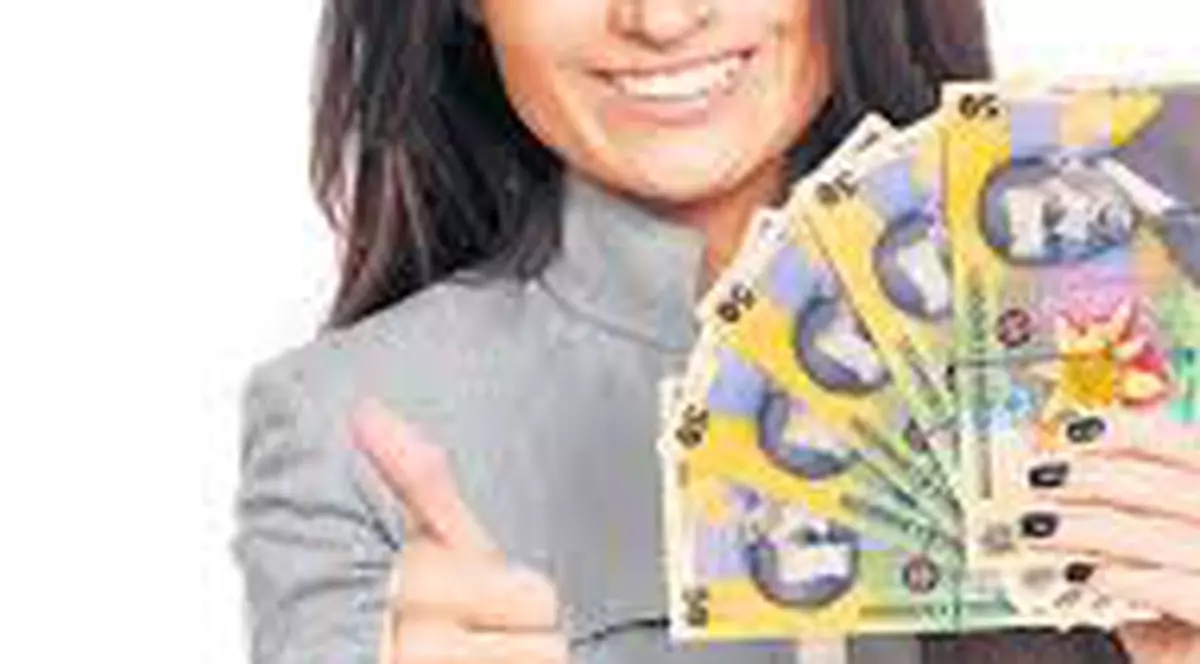 Vești foarte bune pentru români! Vor primi bani mai mulți