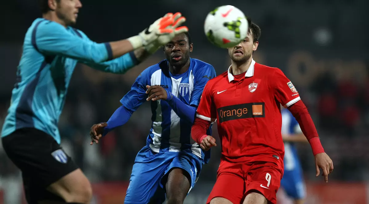 CSU Craiova - Gaz Metan 1-1. Llullaku a adus un punct ardelenilor