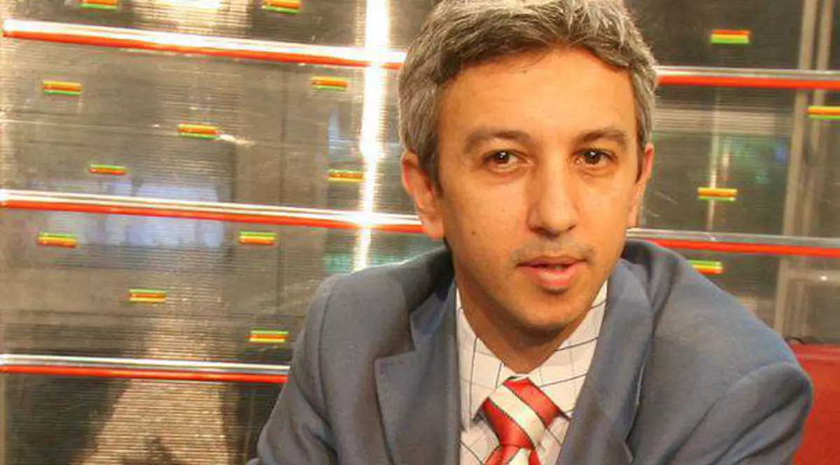 O nouă lovitură pentru Dan Diaconescu! Executorii i-au scos la vânzare clădirile