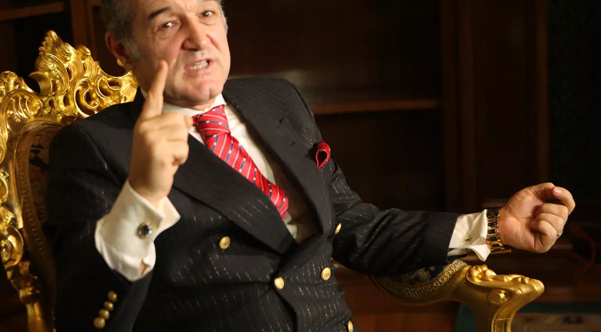 Gigi, către Copos: ”Nebunule, în seara asta îți iau sufletul”. L-a vizitat pe ”MM”