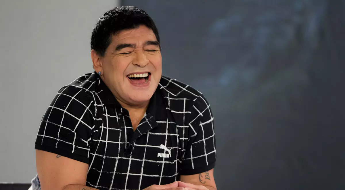 Diego Armando Maradona a ajuns de râsul lumii după ultima apariţie publică | FOTO