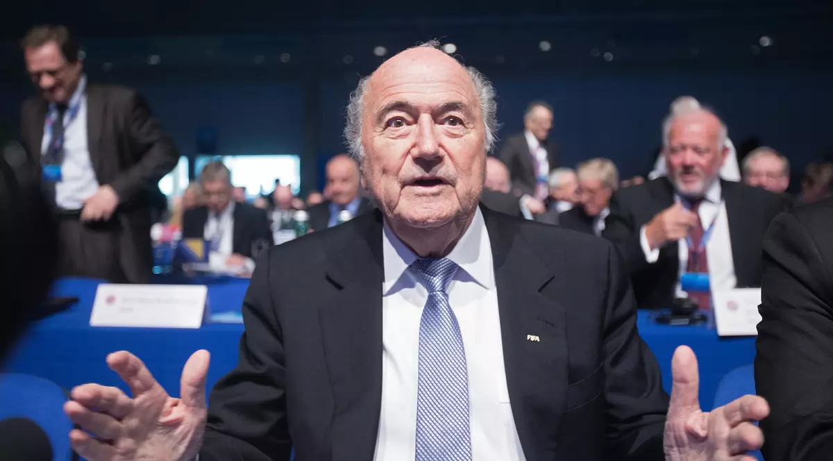 Blatter nu se lasă cu una, cu două. A făcut recurs la decizia de a fi suspendat opt ani!