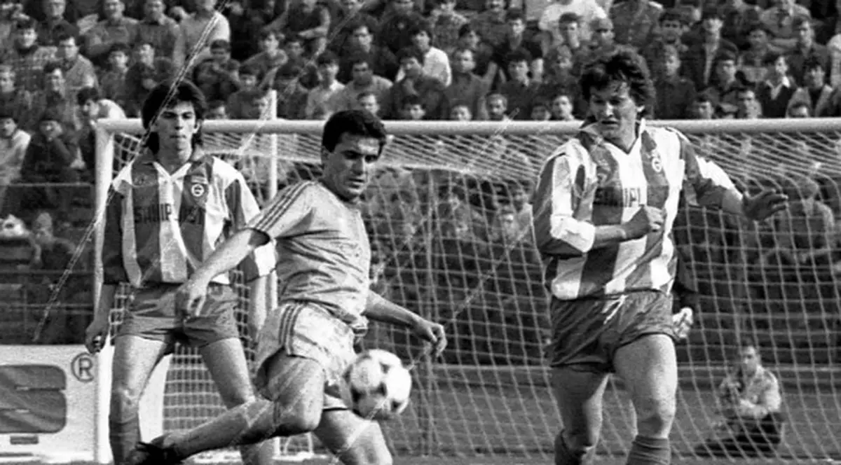 De la mii de kilometri depărtare, Dănuț Lupu este încurajat de un fost coleg de generație: ”Te-ai luptat cu toți, acum trebuie să lupți pentru viața ta!!”